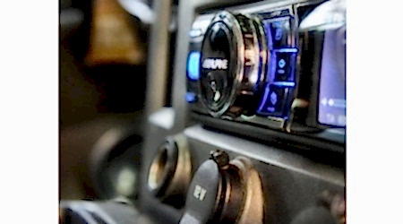 Установка магнитол